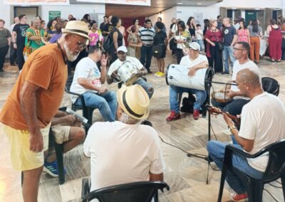 FliSol. Mesa Literária “Ancestralidade e Representações” e Roda de Samba com Toni Santos e Samba Autêntico
